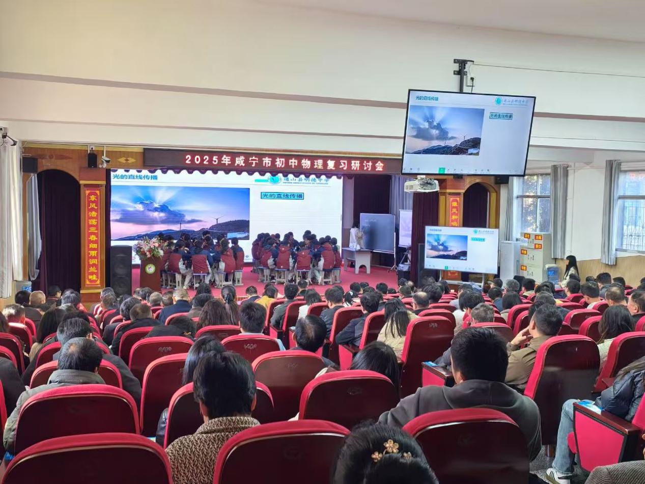 1742544436197052928.jpg 02.jpg